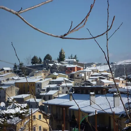 La Casa Nel Vicolo بيت للعطل *